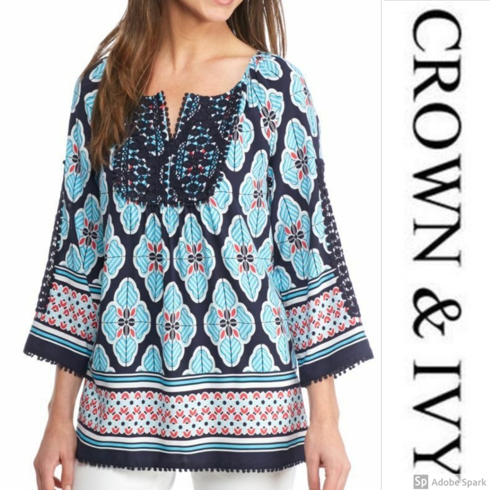 Crown & Ivy Peasant Top Split Neck 3/4 Sleeve Size‎ M Blue NWT